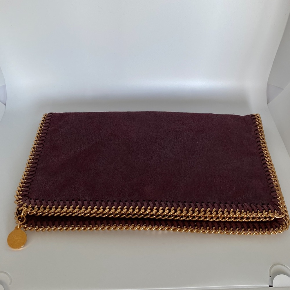 🎃Stella Mccartney Falabella Fold Over Clutch Burgundy Bag with gold-tone chain.